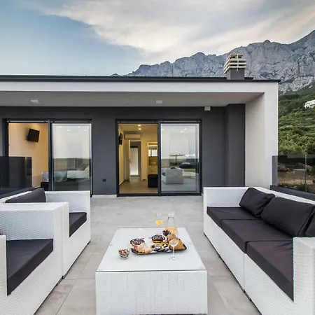 Lacus וילה מאקרסקה