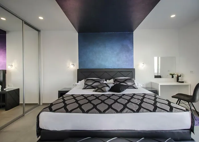 Lacus * מאקרסקה