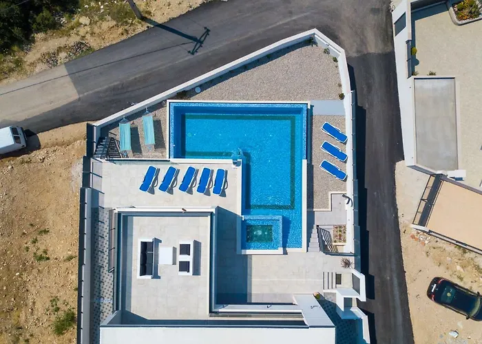 Lacus Макарська